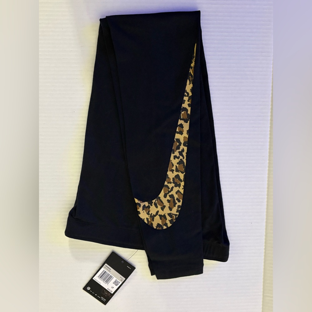 Nike Women's Leg-A-See Black/Animal Print Leggings (CN7153-010) Size XS - NWT